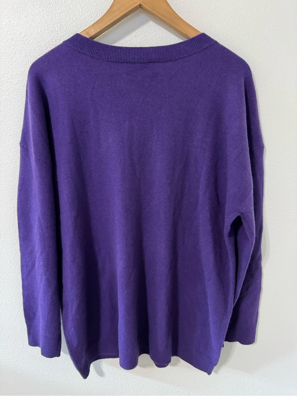 Talbots Plus Pure Cashmere V Neck Pullover Sweater Purple Relaxed Fit Luxury-2X - Picture 2 of 9